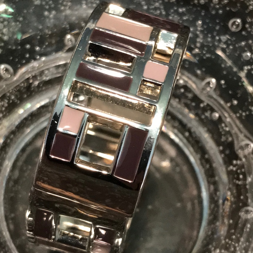 Ladies Vintage Silver Tone Enamel Bangle Bracelet Watch - Picture 7 of 8